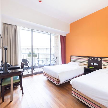 Y Loft Hotel Hong Kong Ngoại thất bức ảnh